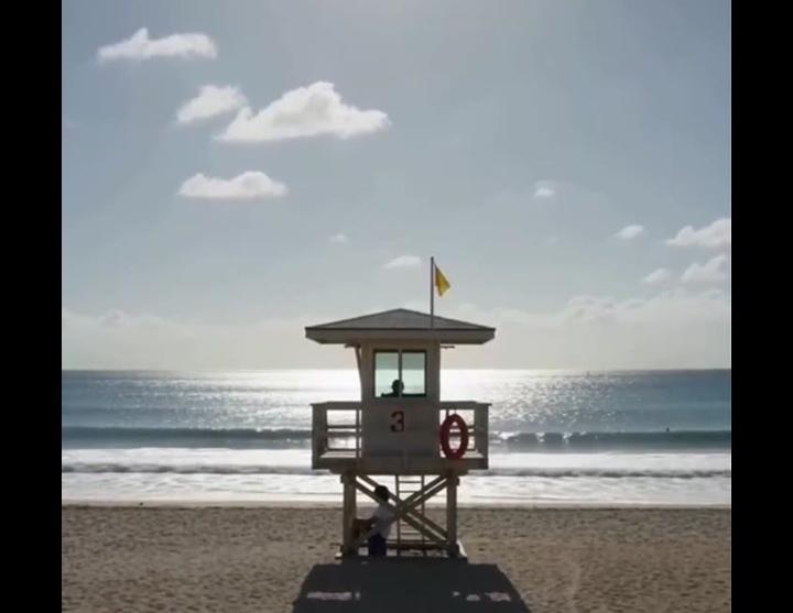 林浅浅带着自己做的椰奶冻来找秦峰
