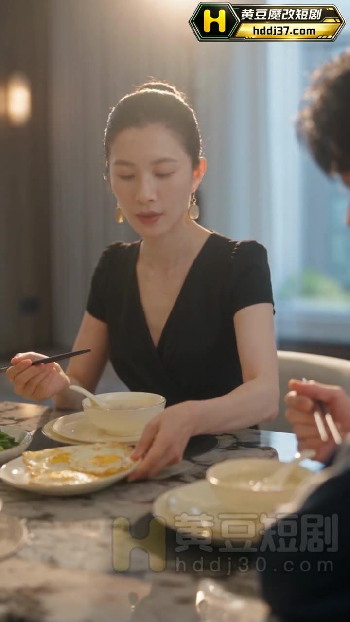母子同欢艺术节成为新的接近理由画面