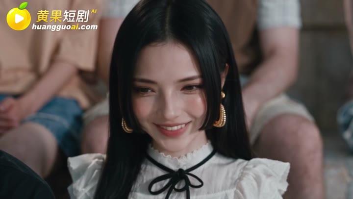 观赛女子判断小侠的战术选择