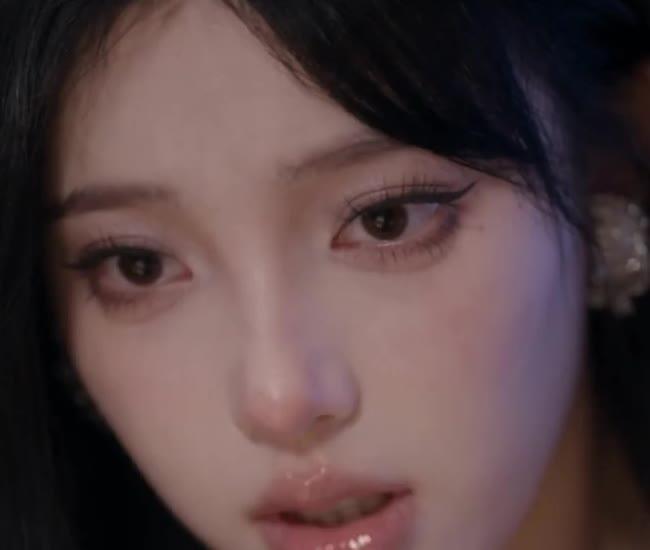 林小姐得知订单后的反应