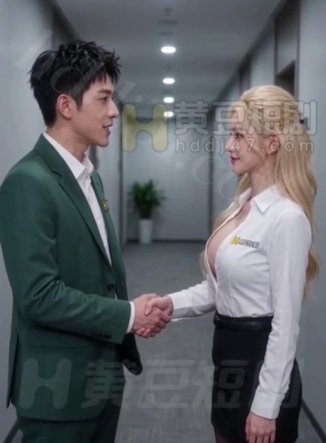 李明与娜娜在走廊确认身份
