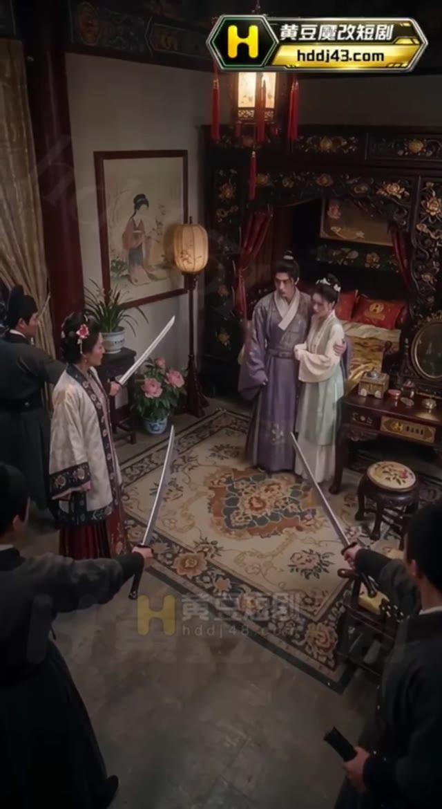 来人在华府房间门口阻拦