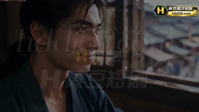 主角在开业前查看经营安排