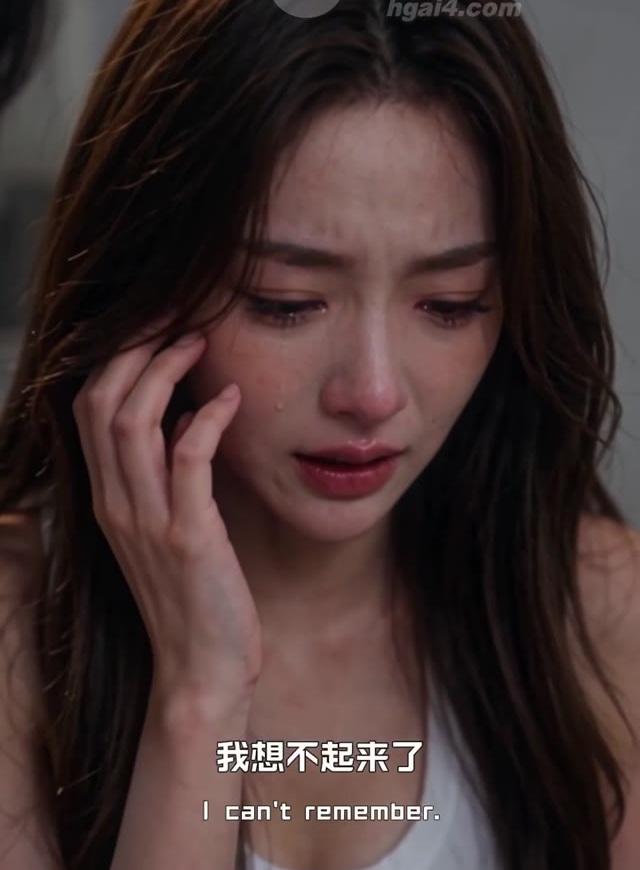 赵大壮在楼梯旁说出记忆混乱